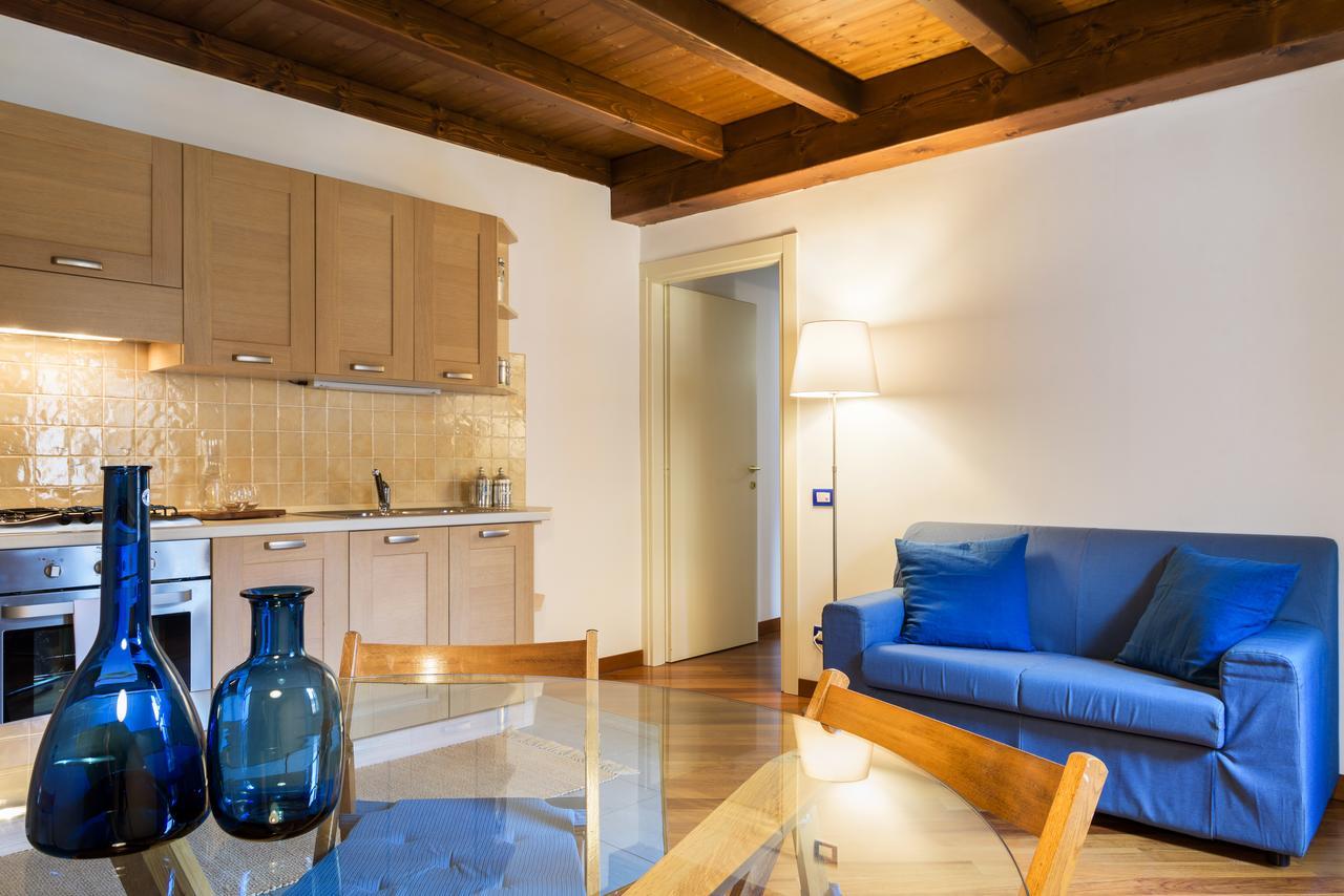 Contrada San Giacomo - MyhomeinКомо Экстерьер фото